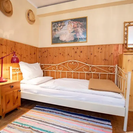 Bed & Breakfast Gastehaus Ria