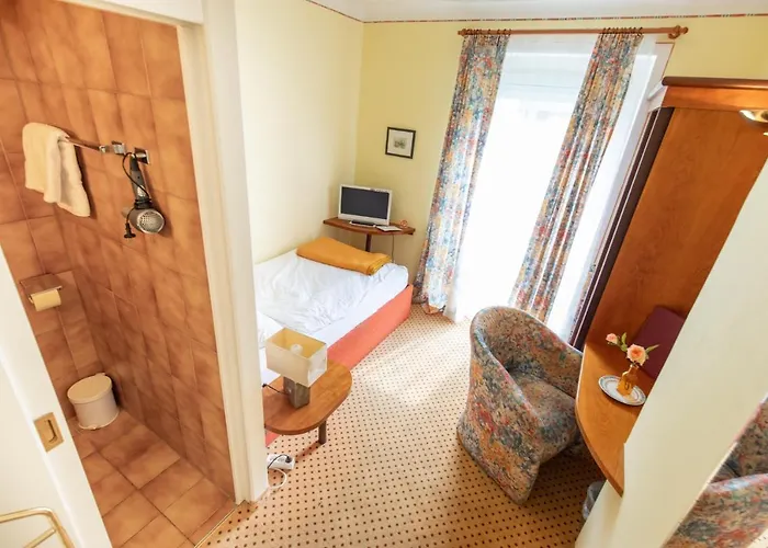 Gastehaus Ria 3* Portschach am Woerthersee