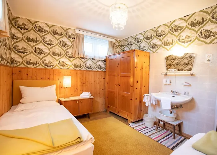 Bed & Breakfast Gastehaus Ria Portschach am Woerthersee